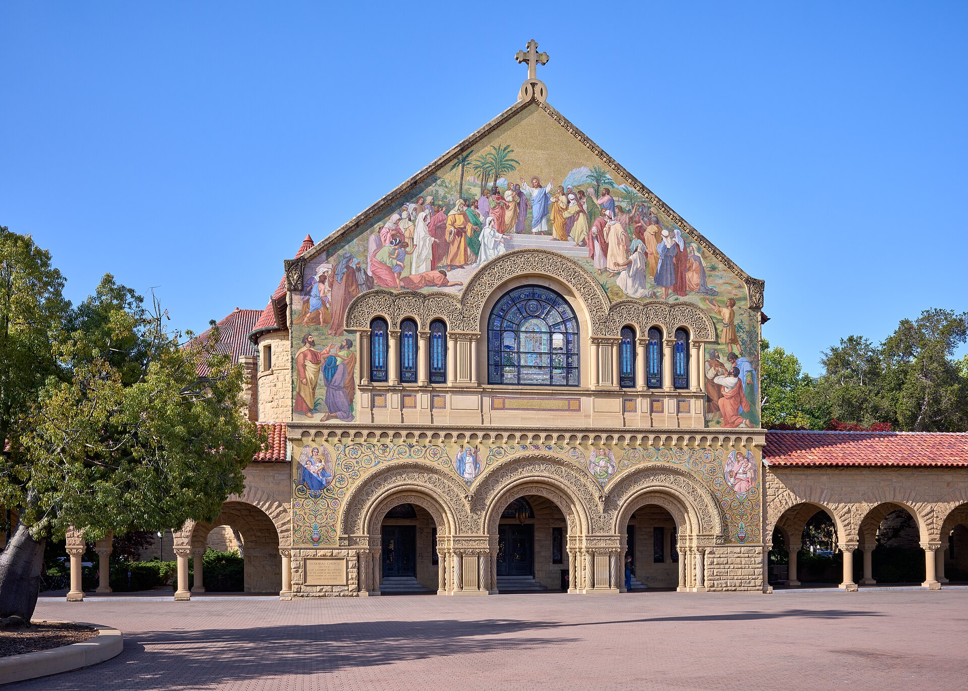 Memorial Church and its golden mosaic facade at the head of Stanford's Main Quad